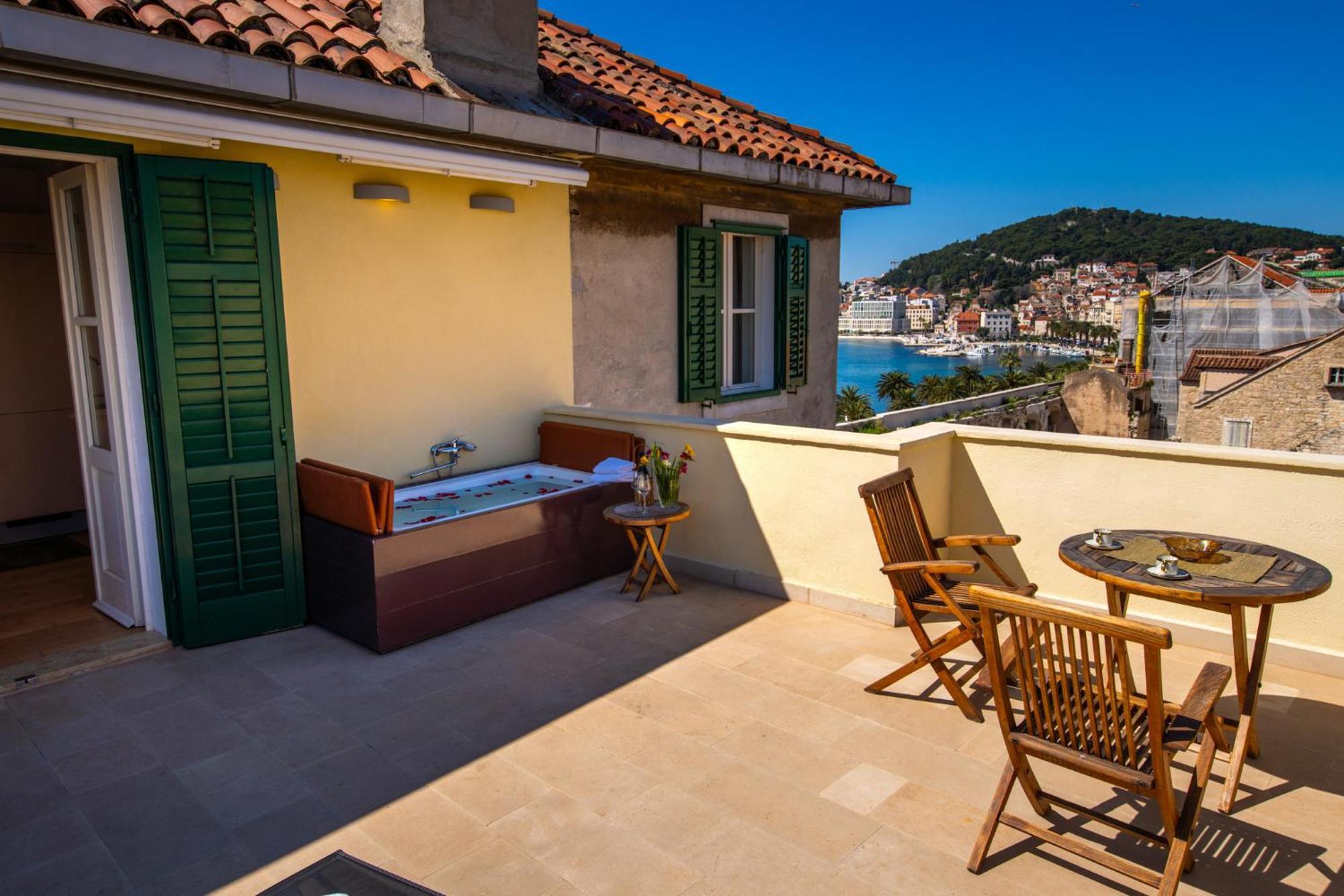 Terazza Grande In Diocletian Tower Apartment Split Luaran gambar